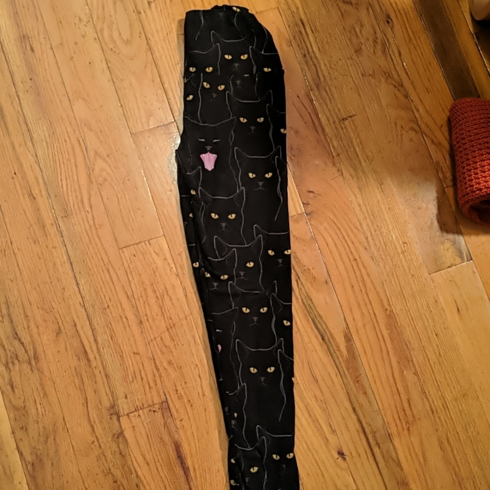 Black cat leggings -Size S